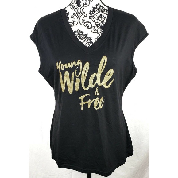 Ellie Wilde Tops - Ellie Wilde Young, Wild and Free Shirt Top 2XL
